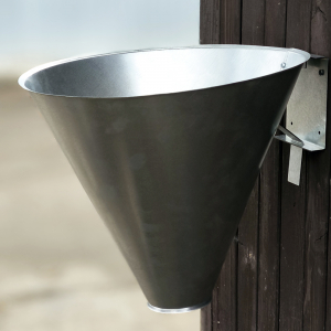 Конус для забоя бройлеров с креплением